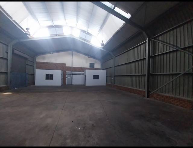 406M² WAREHOUSE TO LET IN BENROSE
